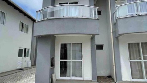 Apartamento para alugar em Bombinhas - Praia de Bombas