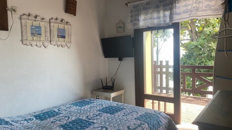 Beachfront house in the center of Porto Belo for 16 people