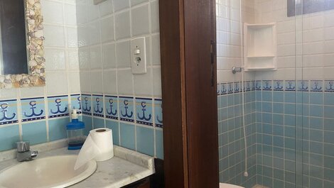 Beachfront house in the center of Porto Belo for 16 people