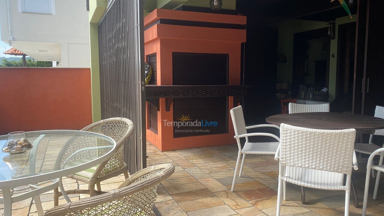 House for vacation rental in Porto Belo (Centro)