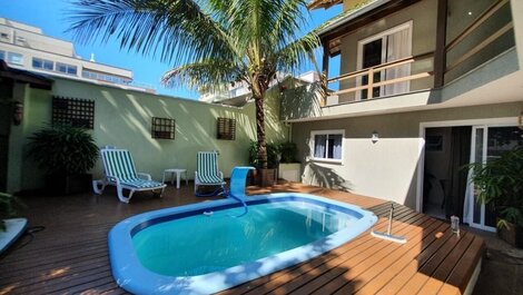 CASA CON PISCINA PARA 12 PERSONAS EN BOMBAS