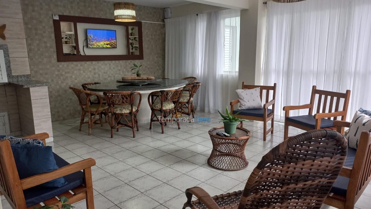 Casa para alquiler de vacaciones em Bombinhas (Praia de Bombas)