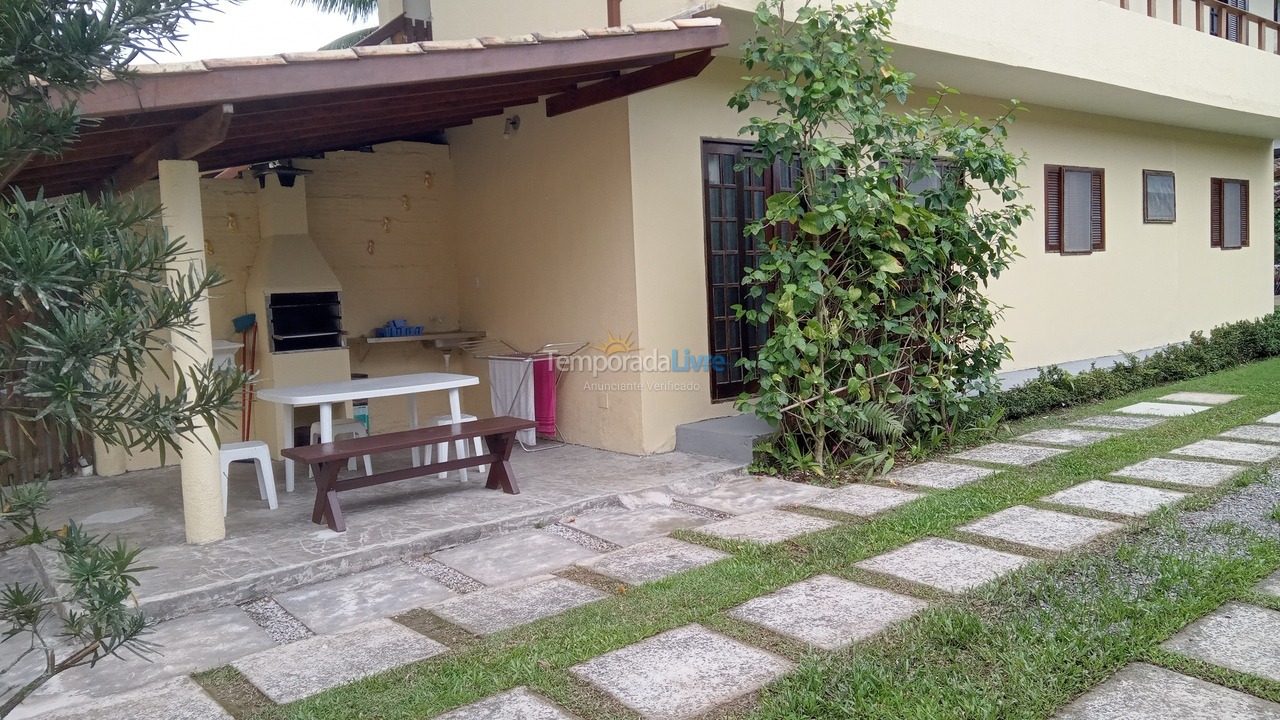 Casa para aluguel de temporada em Ubatuba (Lagoinha)