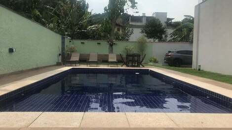 HOUSE IN CONDOMINIUM - 70 METERS FROM THE BEACH!