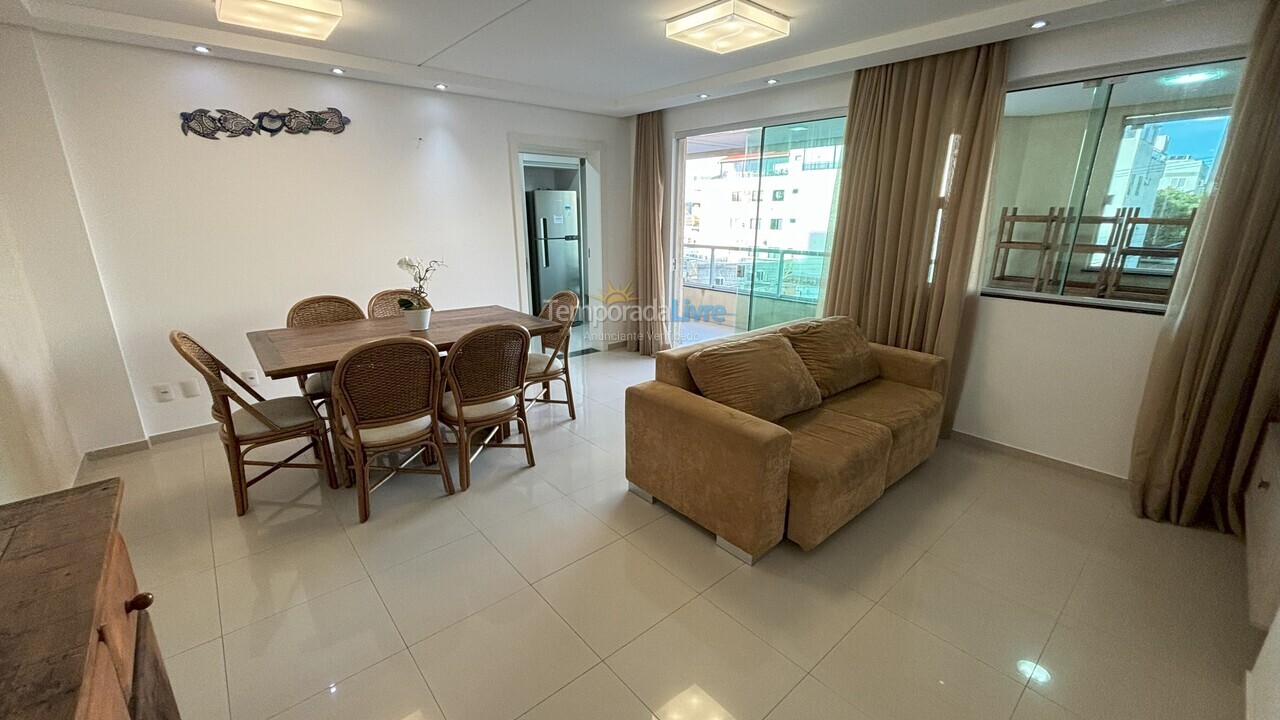 Apartamento para aluguel de temporada em Bombinhas (Praia de Bombas)