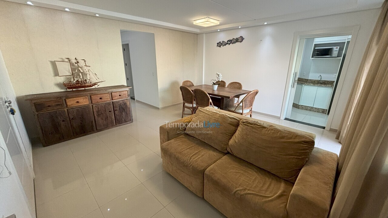 Apartamento para aluguel de temporada em Bombinhas (Praia de Bombas)