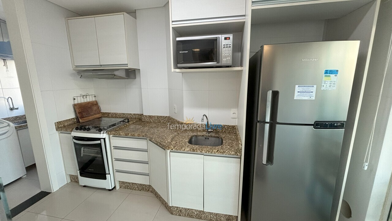 Apartamento para aluguel de temporada em Bombinhas (Praia de Bombas)