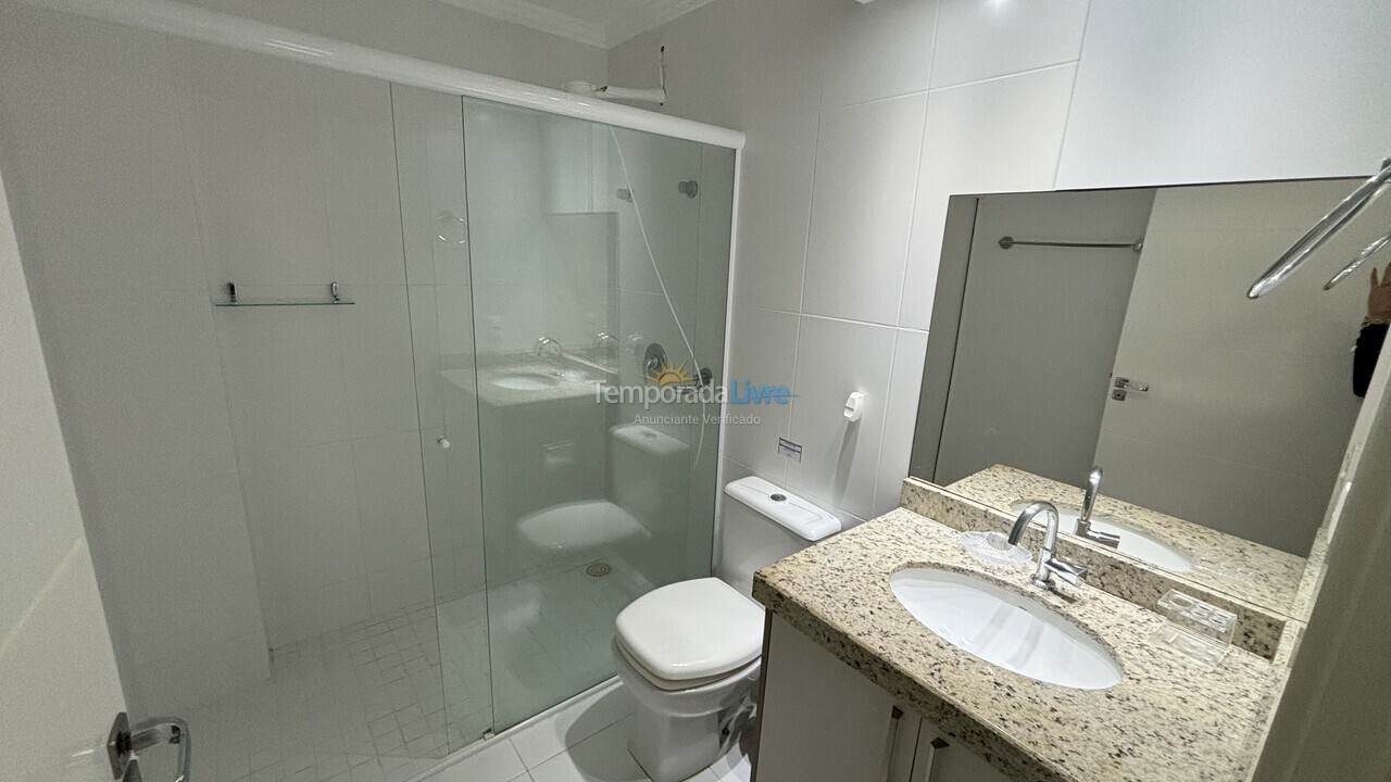 Apartamento para aluguel de temporada em Bombinhas (Praia de Bombas)