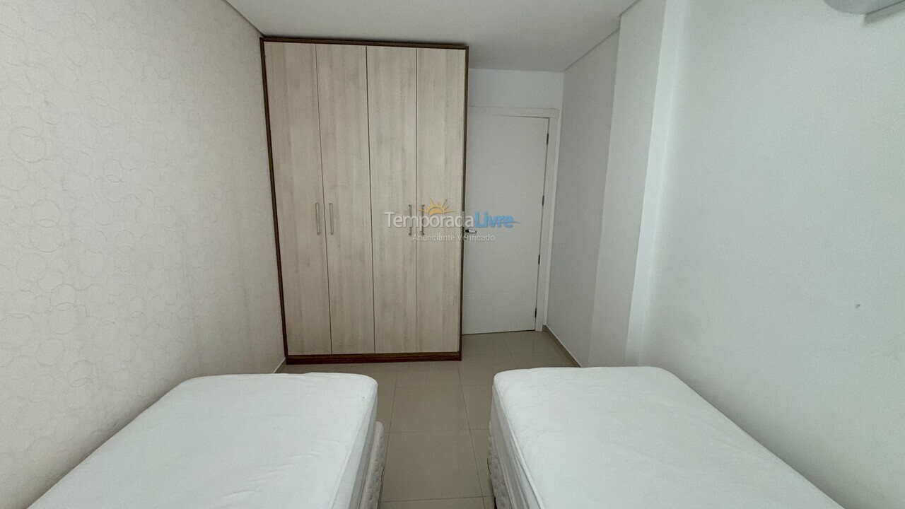 Apartamento para aluguel de temporada em Bombinhas (Praia de Bombas)