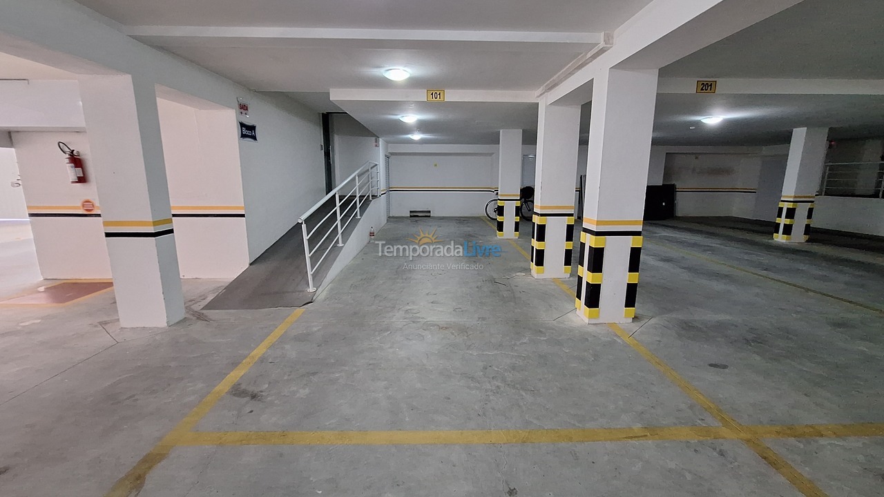 Apartamento para aluguel de temporada em Bombinhas (Praia de Bombas)