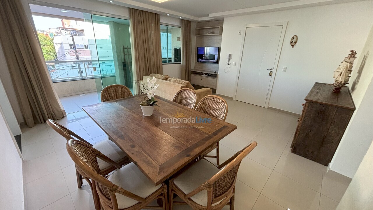 Apartamento para aluguel de temporada em Bombinhas (Praia de Bombas)