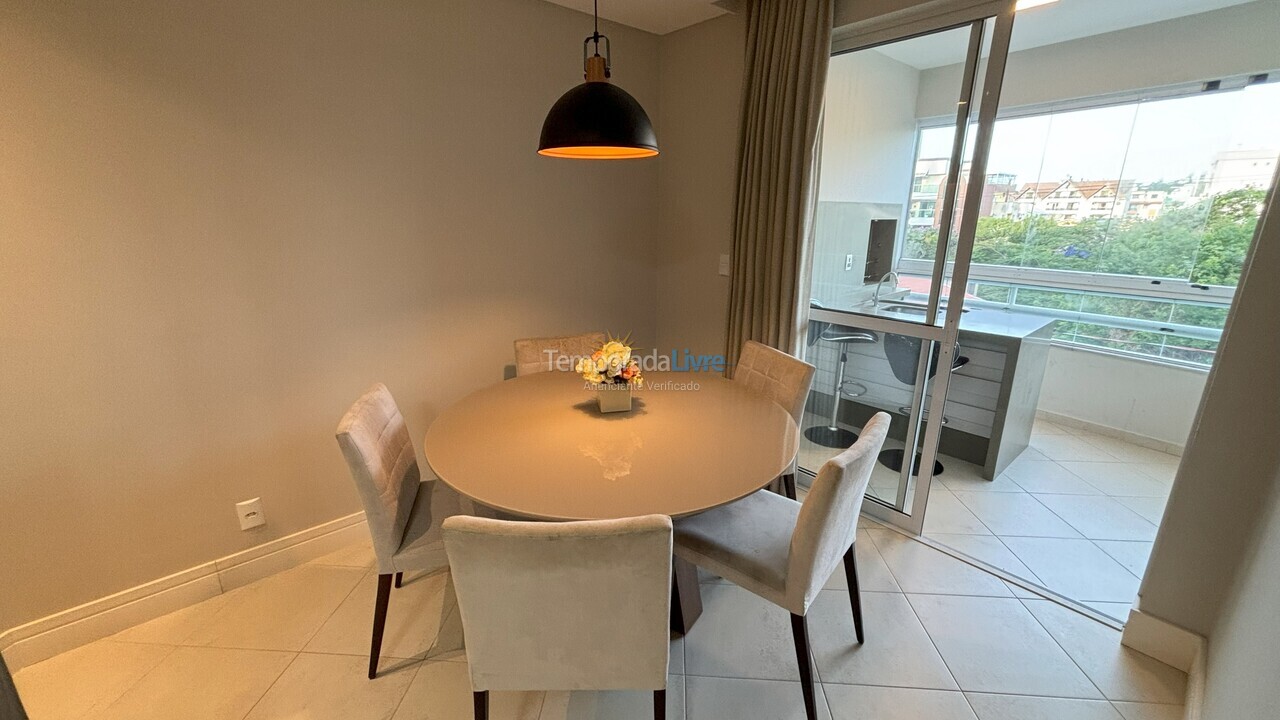 Apartamento para aluguel de temporada em Bombinhas (Praia de Bombinhas)