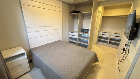 APTO 3 QUARTOS A POUCOS METROS DO MAR EM BOMBAS