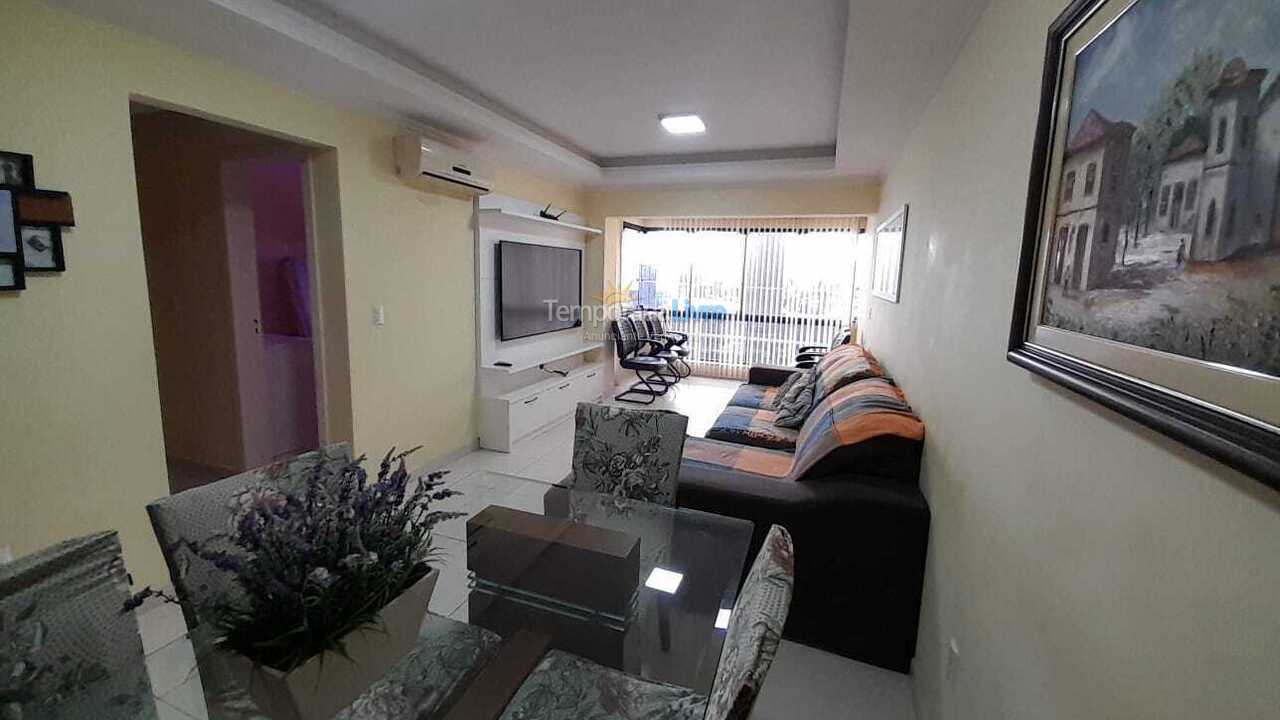 Apartamento para aluguel de temporada em Itapema (Meia Praia)