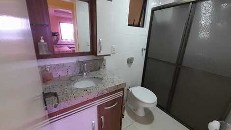 2 dormitórios na quadra do mar!