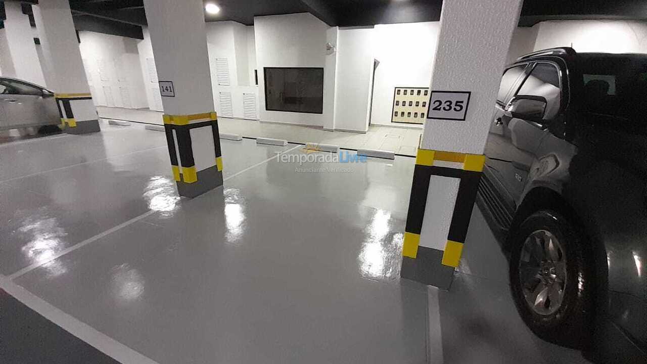 Apartment for vacation rental in Itapema (Meia Praia)