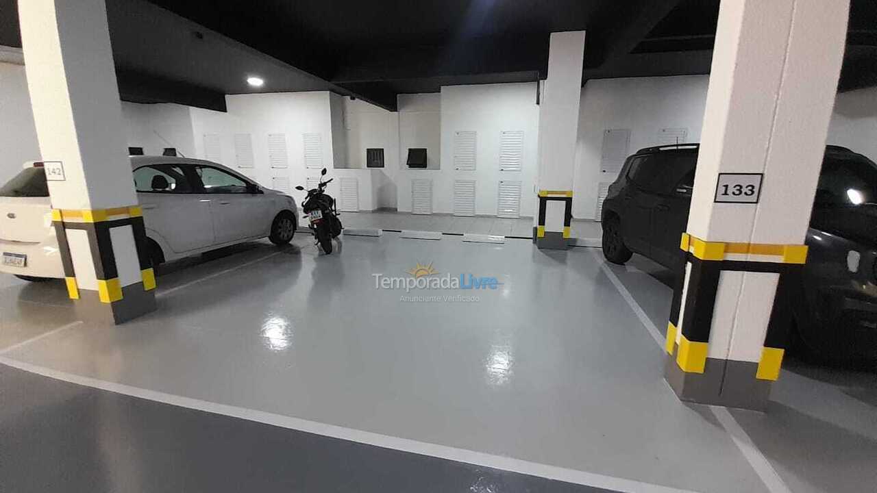 Apartamento para alquiler de vacaciones em Itapema (Meia Praia)