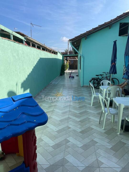 Casa para alquiler de vacaciones em Praia Grande (Vila Mar)