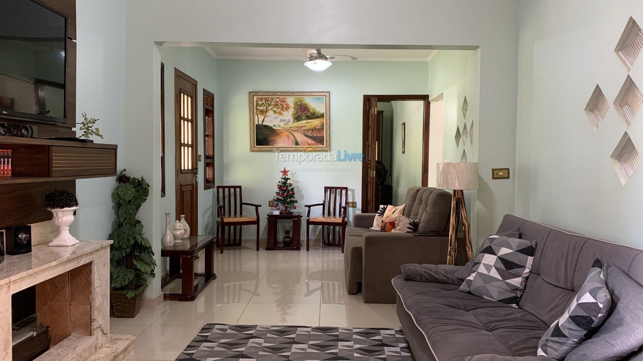 Chácara / sítio para aluguel de temporada em Salto (Jardim Buru)