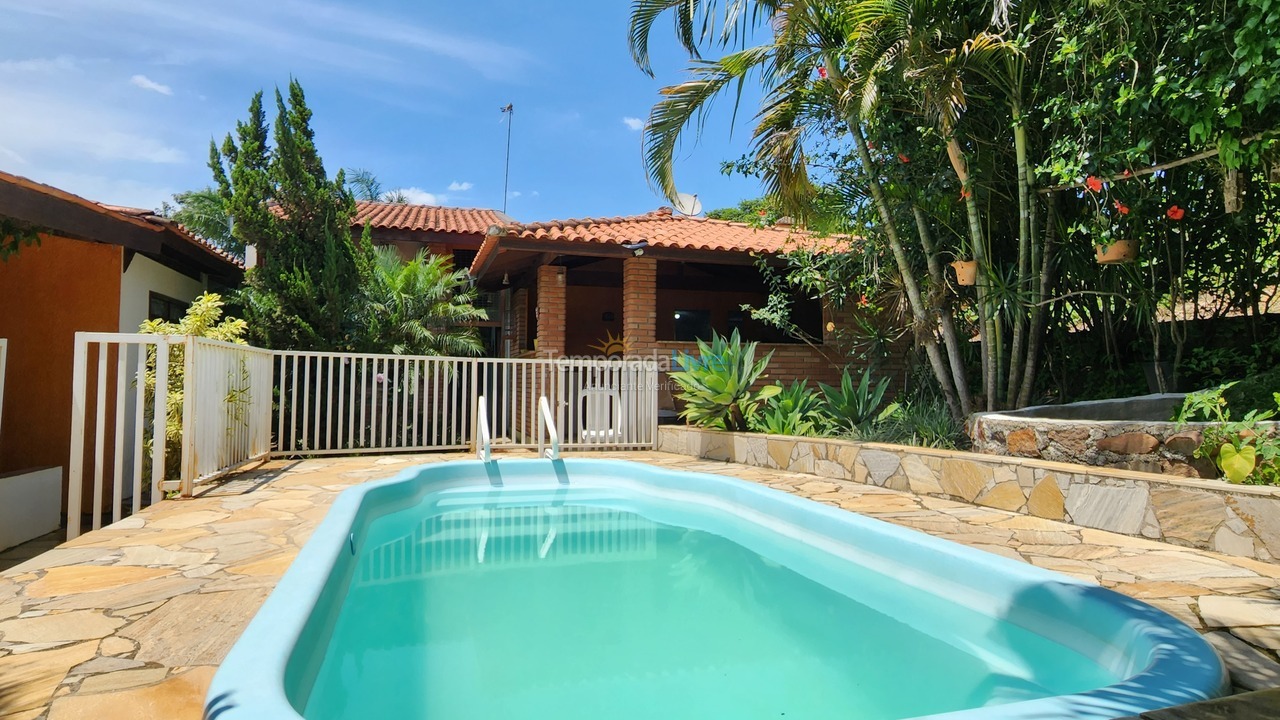 Chácara / sítio para aluguel de temporada em Salto (Jardim Buru)