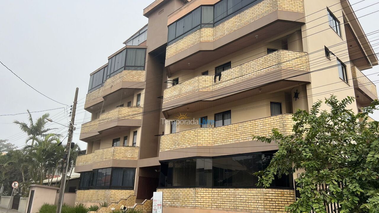 Apartment for vacation rental in São Francisco do Sul (Enseada)