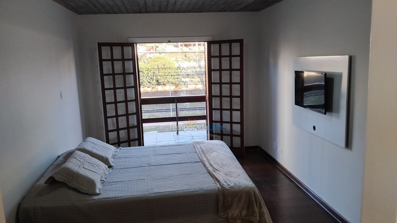 Apartment for vacation rental in Campos do Jordão (Jaguaribe)