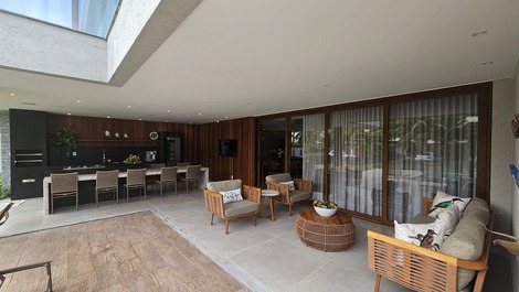 Guarajuba - Casa de 7 habitaciones junto al mar