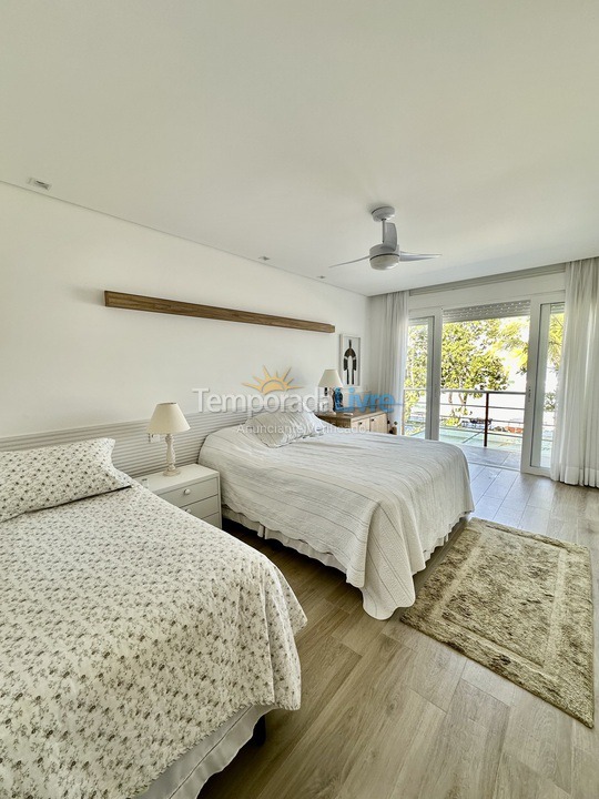 Casa para aluguel de temporada em São Sebastião (Juquehy)