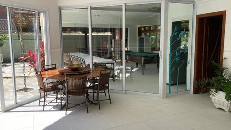 Casa em Bertioga para Aluguel de Temporada