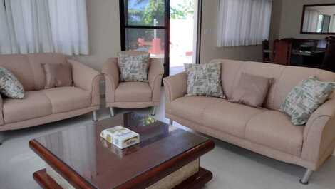 Hermosa casa de playa frente al mar