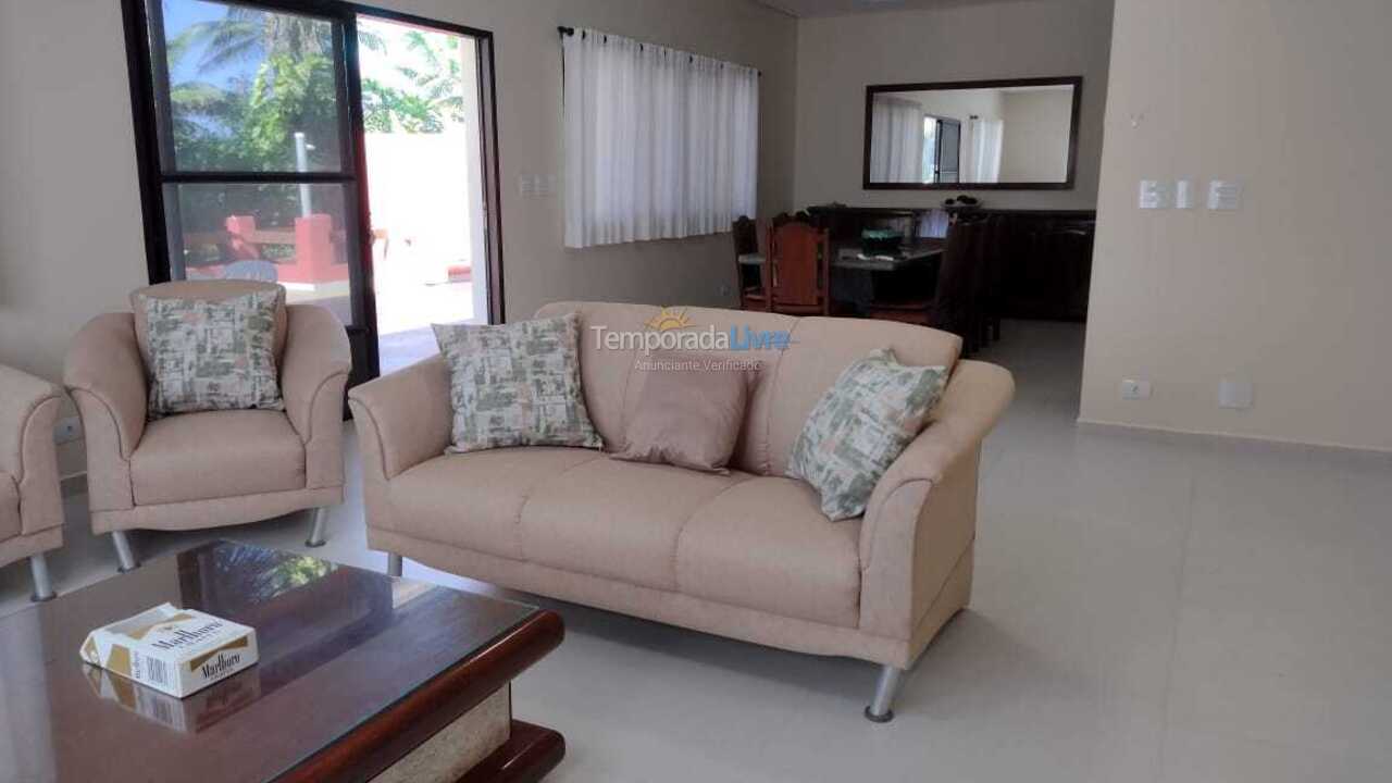 Casa para alquiler de vacaciones em Bertioga (Praia de Guaratuba)