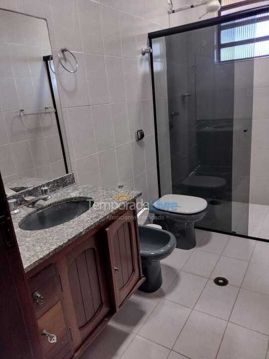 Casa para alquiler de vacaciones em Bertioga (Praia de Guaratuba)