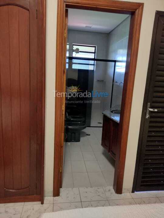 Casa para alquiler de vacaciones em Bertioga (Praia de Guaratuba)