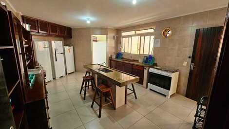 Casa Sapê, pé na areia, Cond. Sapê (Não aceitamos animais) Ref.70522