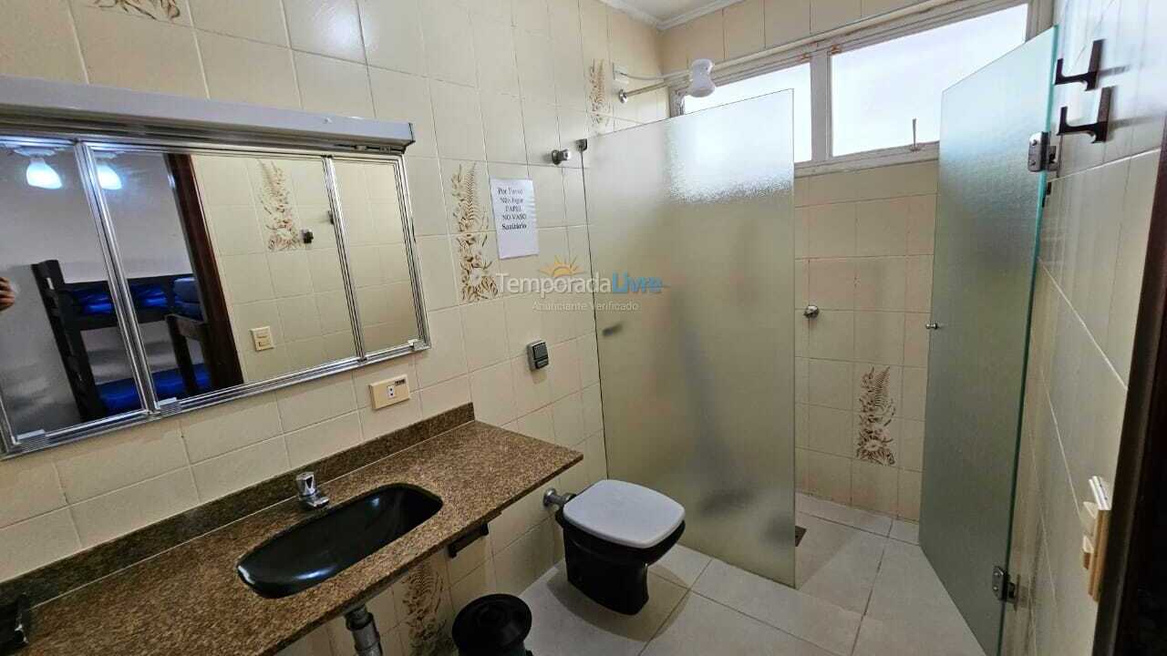 Casa para aluguel de temporada em Ubatuba (Praia do Sape)