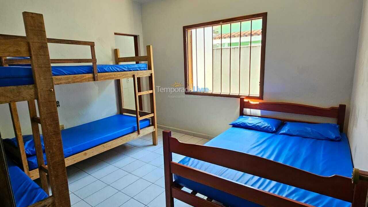 Casa para aluguel de temporada em Ubatuba (Maranduba)