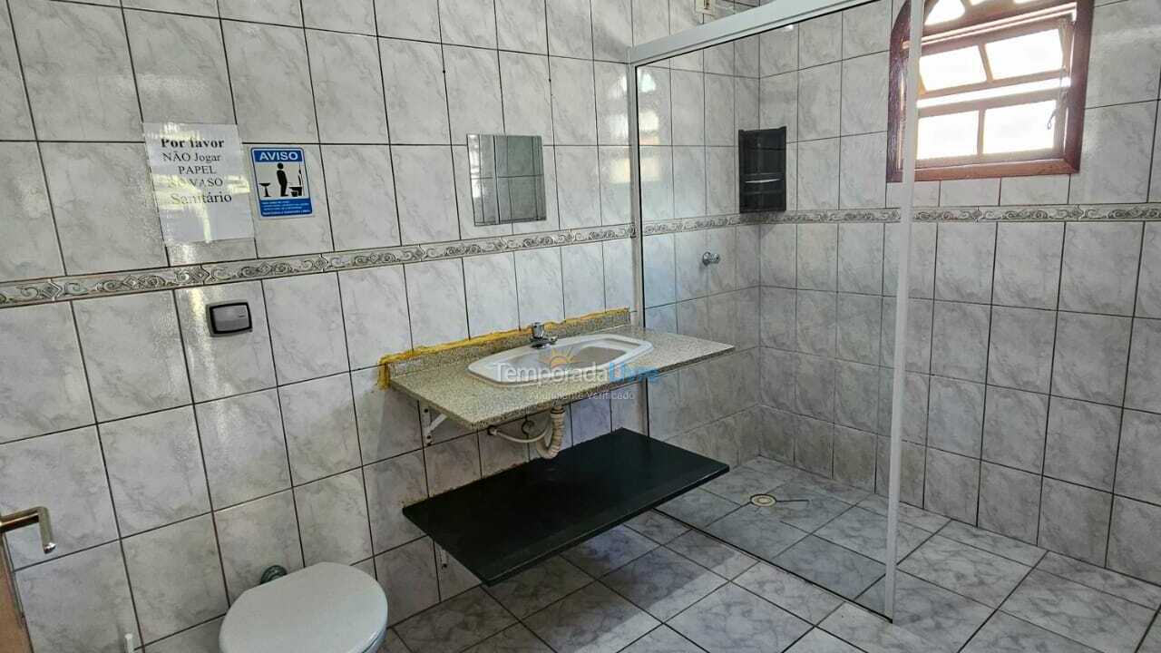 Casa para aluguel de temporada em Ubatuba (Maranduba)