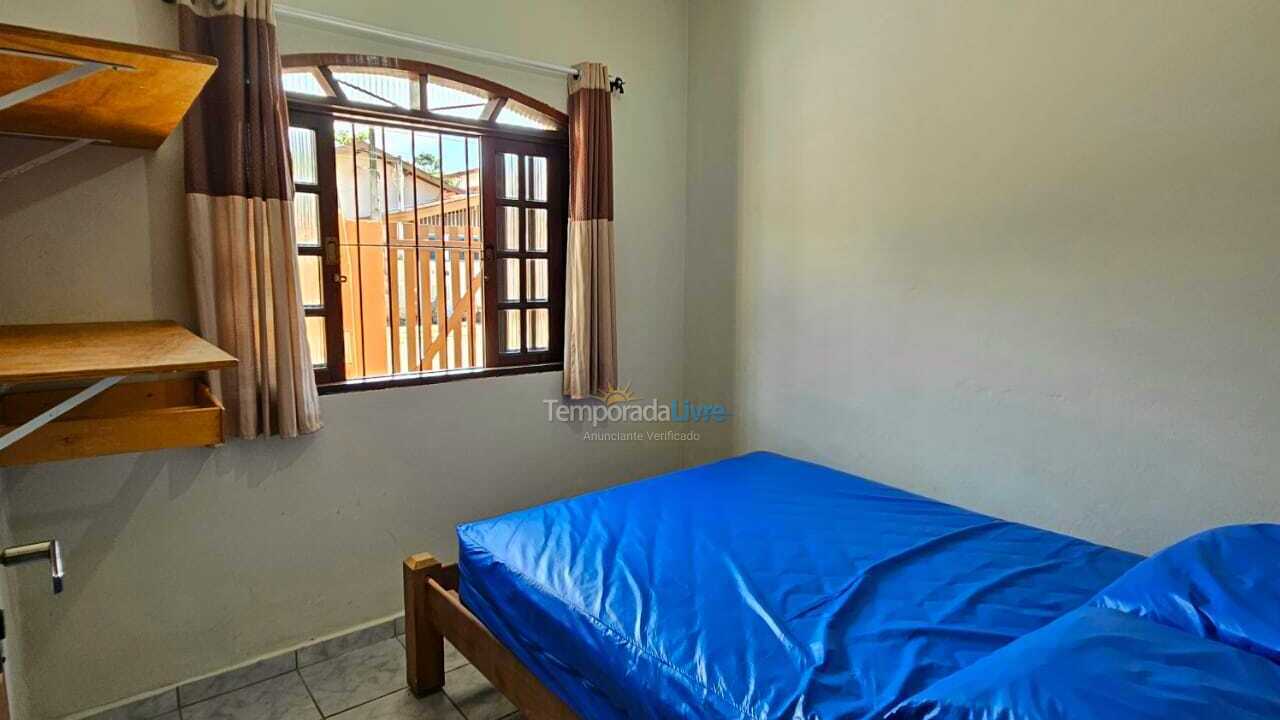 Casa para aluguel de temporada em Ubatuba (Maranduba)