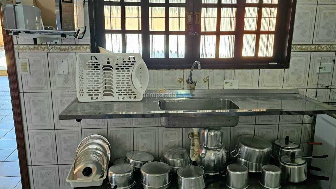 Casa para aluguel de temporada em Ubatuba (Maranduba)