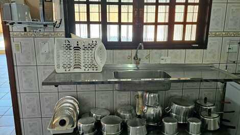 Casa Araucária à 50m da praia (Não aceitamos animais) Ref.60034