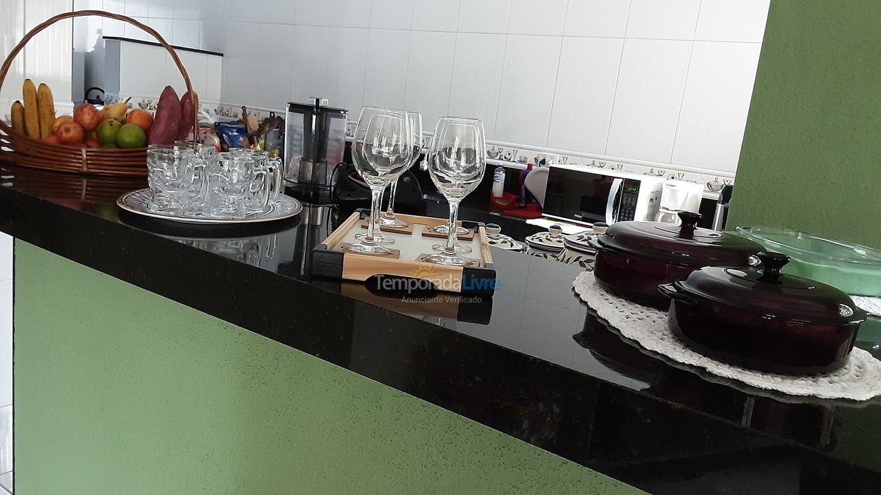 House for vacation rental in Caraguatatuba (Massaguaçu)