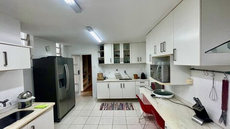 LB - RJ293 Casa Jardim Botânico 04 Quartos Aluguel de Temporada