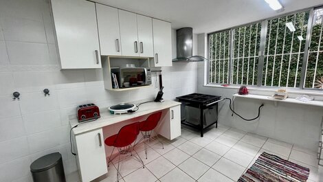 LB - RJ293 Casa Jardim Botânico 04 Quartos Aluguel de Temporada