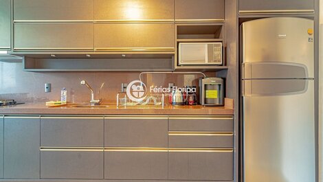 Disfrute del apartamento de 2 dormitorios en Thai Beach con impresionantes vistas