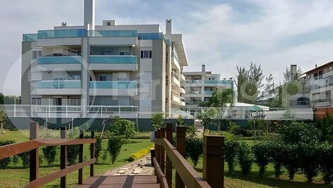 Apartamento a pocos pasos del mar: comodidad y ocio.