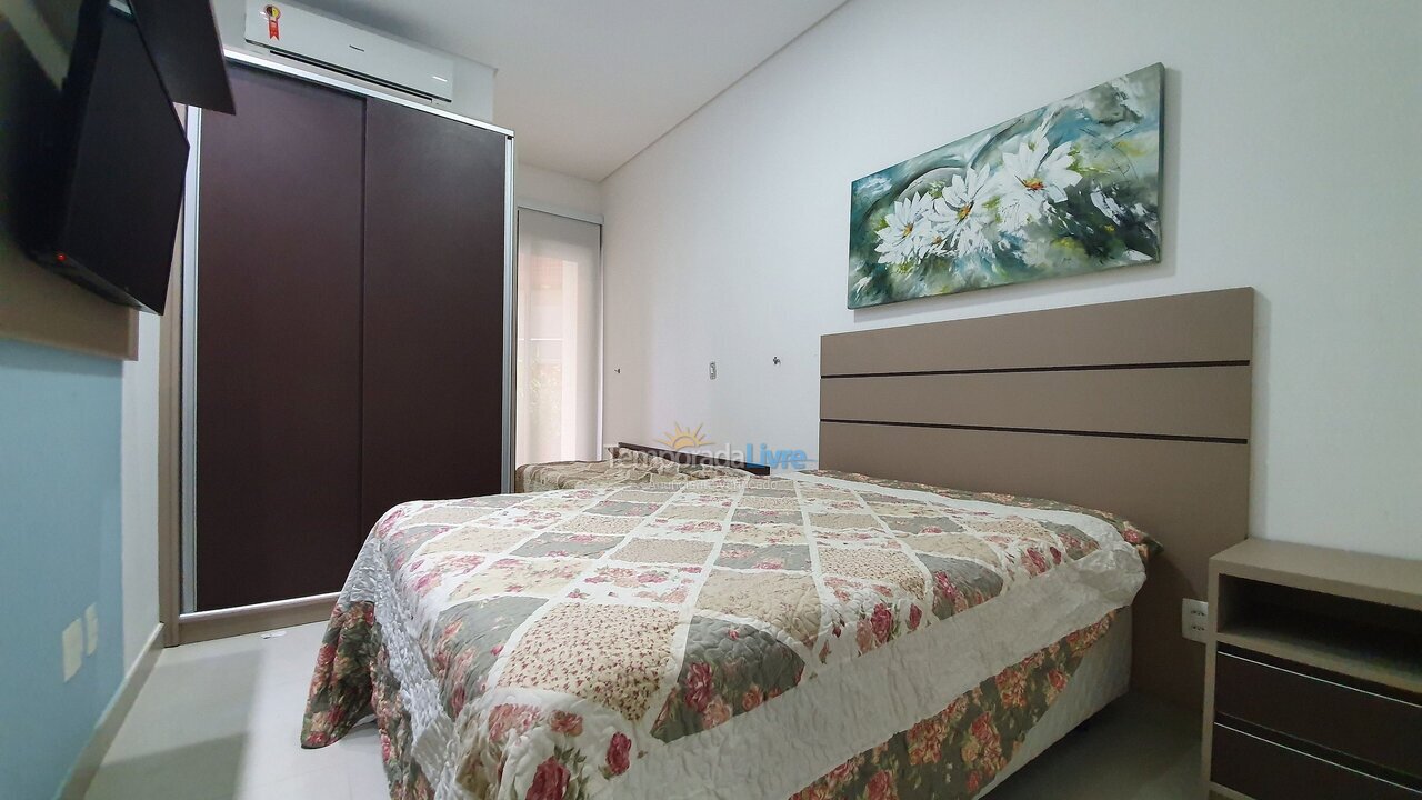 Apartamento para aluguel de temporada em Ubatuba (Praia Grande)