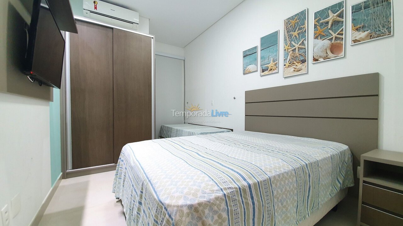 Apartamento para aluguel de temporada em Ubatuba (Praia Grande)