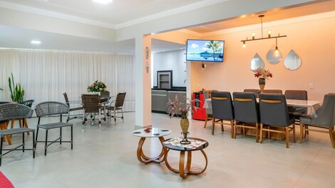 Hermoso apartamento con Vista al Mar para hasta 9 personas en Bombinhas SC