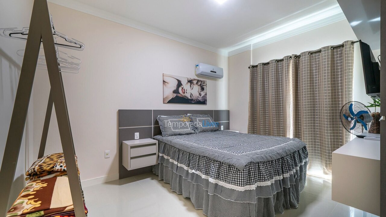 Granja para alquiler de vacaciones em Bombinhas (Praia de Bombas)