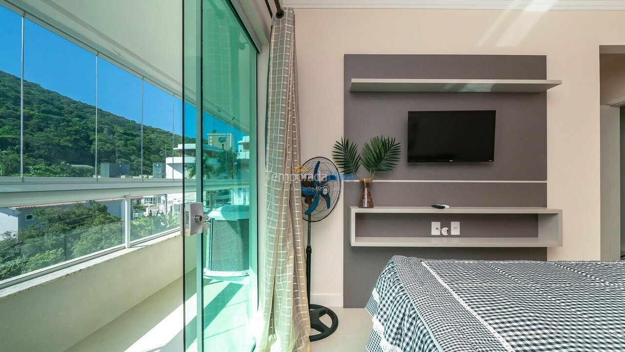 Granja para alquiler de vacaciones em Bombinhas (Praia de Bombas)